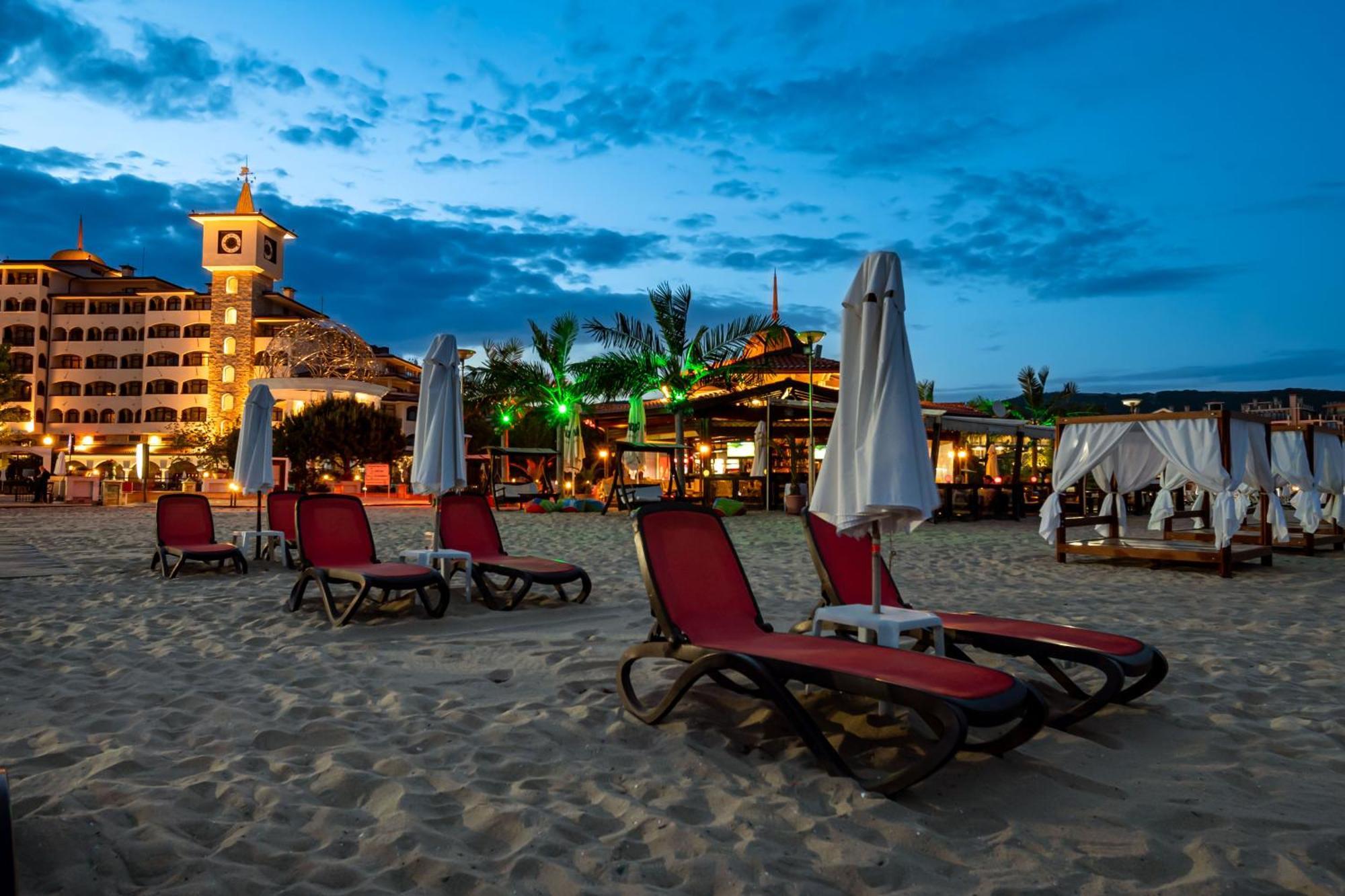 Helena Sands Sunny Beach Ngoại thất bức ảnh